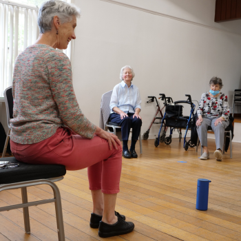 seniors-groups-chair-yoga seniors-groups-chair-yoga